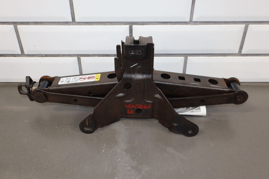 11 - 22 Dodge Durango OEM Scissor Jack and Tool Kit with Storage Pouch