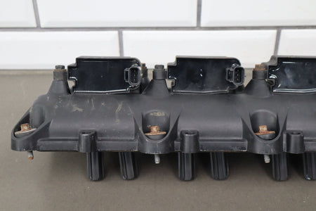 11-23 Dodge Challenger 5.7 Hemi Valve Cover Pair OEM