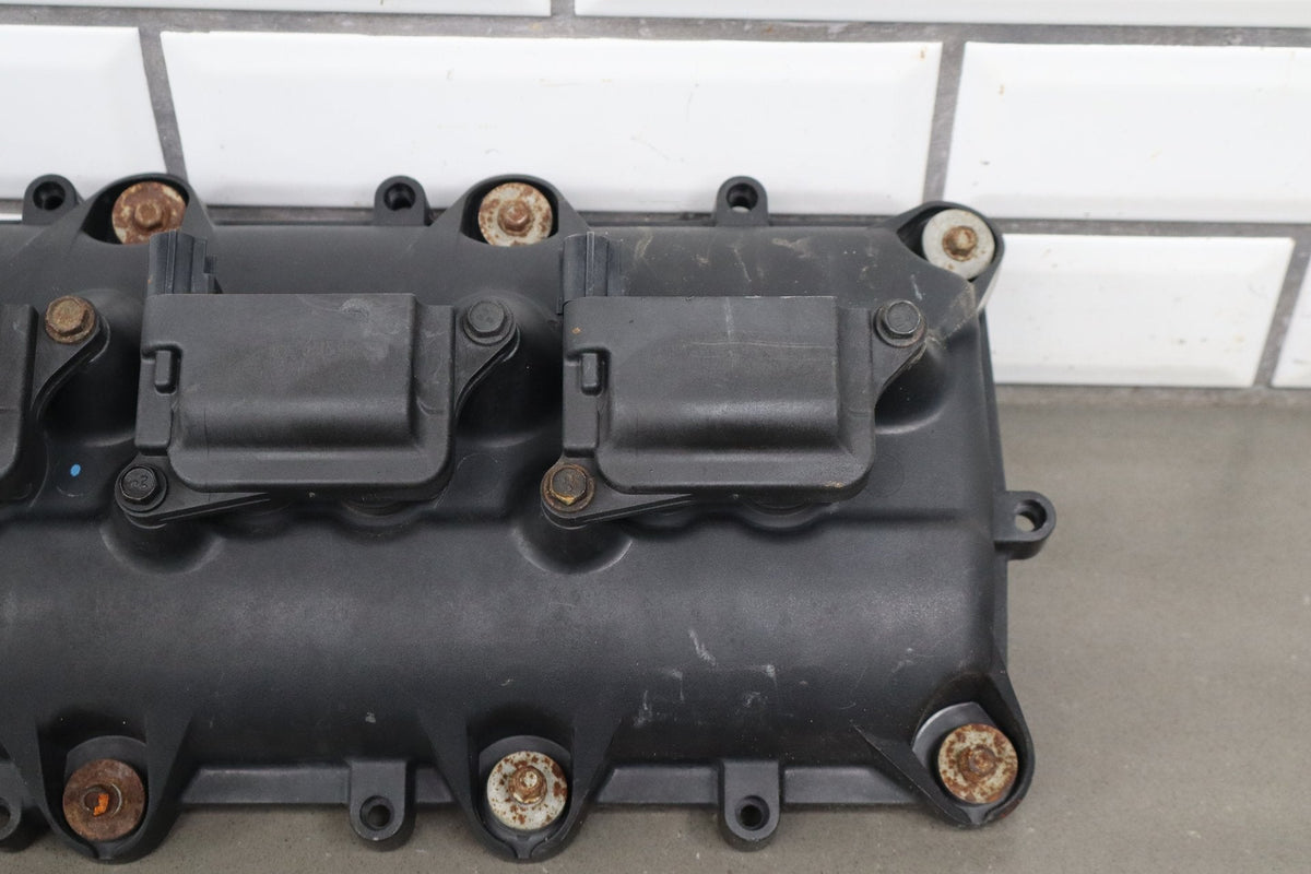 11-23 Dodge Challenger 5.7 Hemi Valve Cover Pair OEM