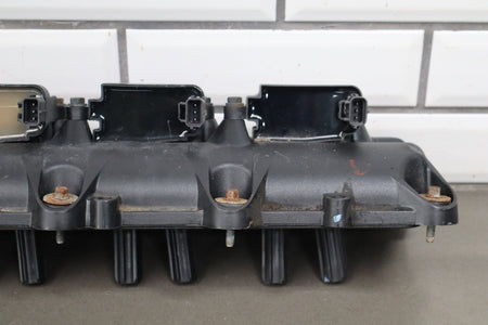11-23 Dodge Challenger 5.7 Hemi Valve Cover Pair OEM
