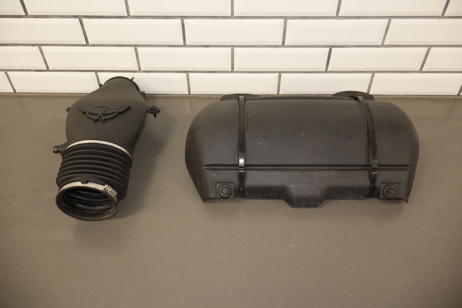 1997-2004 Chevrolet Corvette C5 Air Cleaner