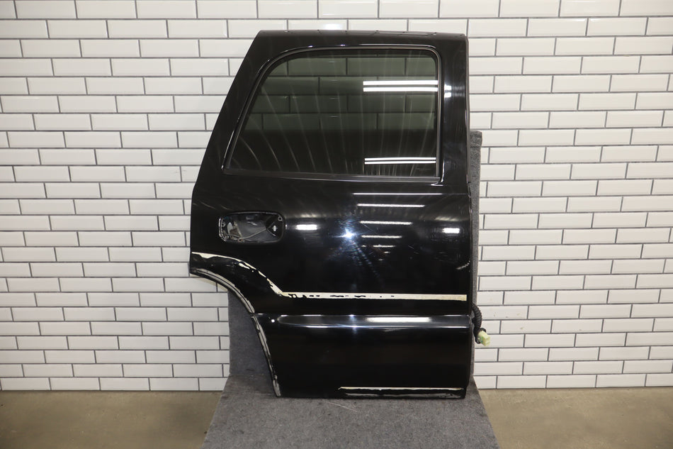 2006 Cadillac Escalade- Right Rear Door