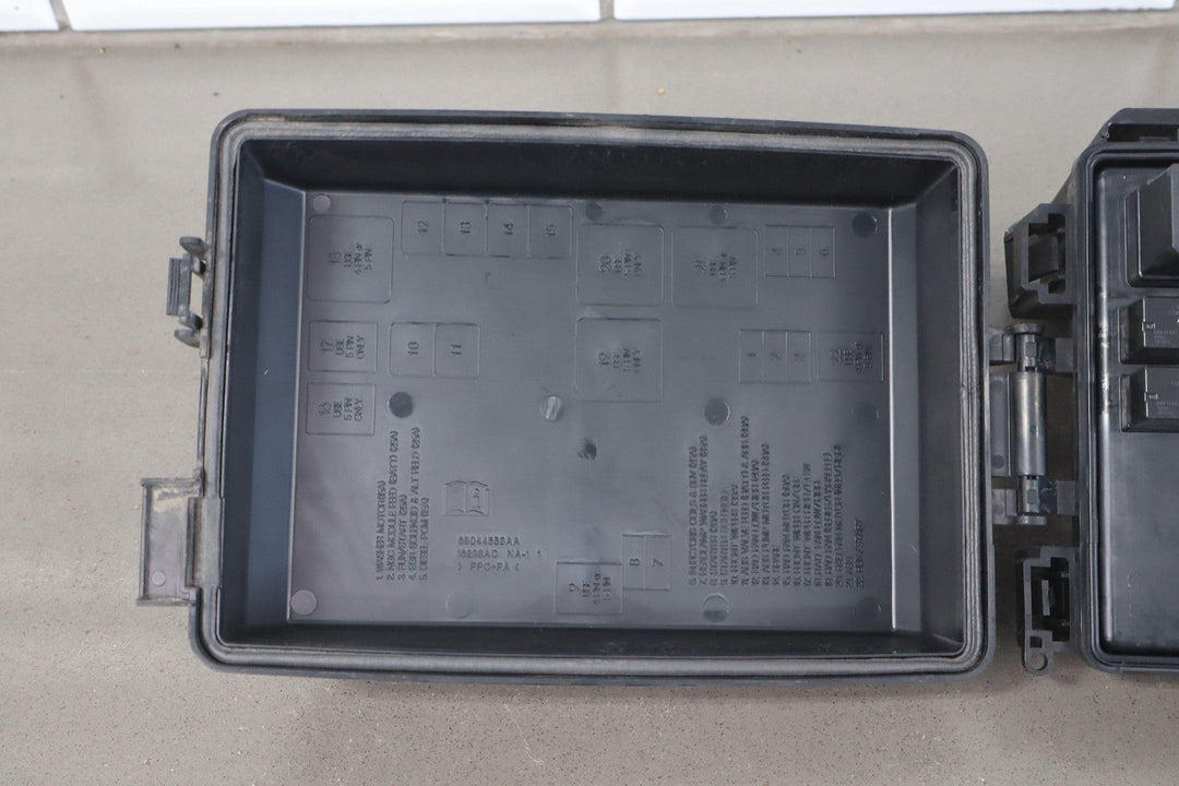 12 - 13 Dodge Challenger Underhood Engine Fuse Box OEM 68105528AD