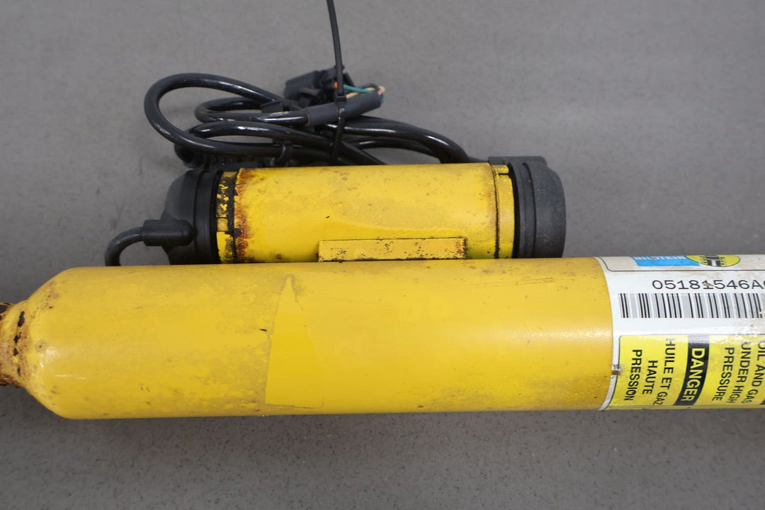 12 - 14 Chrysler 300 SRT8 Rear Right RH Bilstein Strut W/ Top Hat (05181546AC) 72K