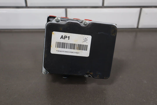12 - 15 Chevy Camaro ABS Anti - Lock Brake Pump W/ Module OEM