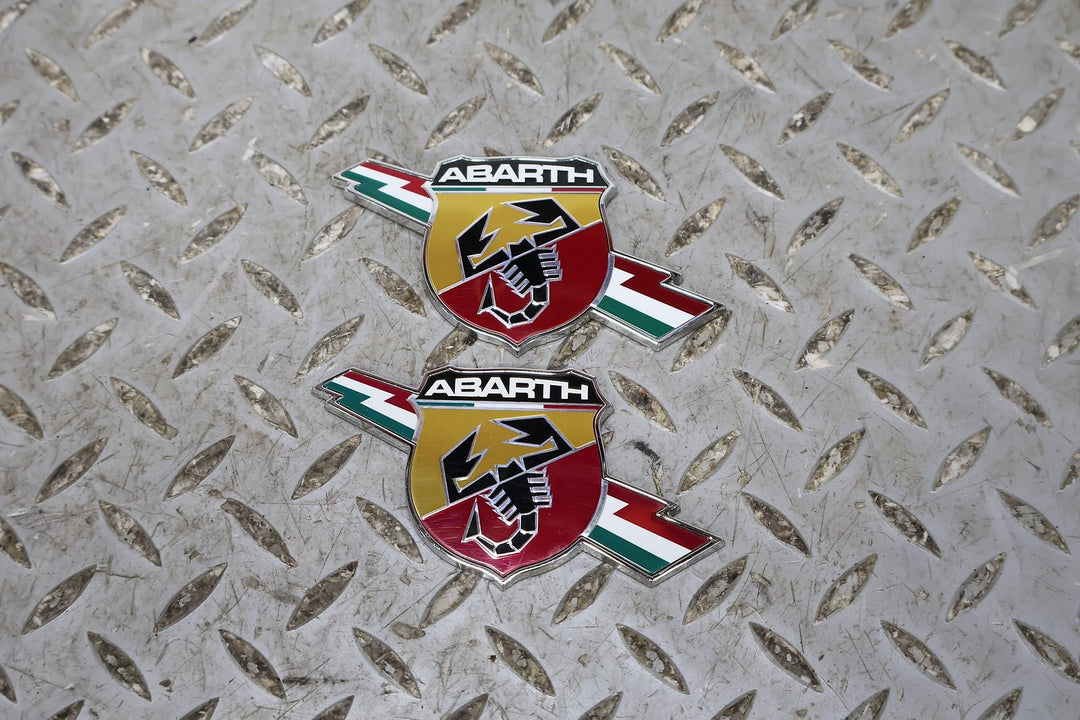 12 - 15 Fiat 500 Abarth Coupe Pair LH&RH Quarter Panel Mounted Emblems OEM