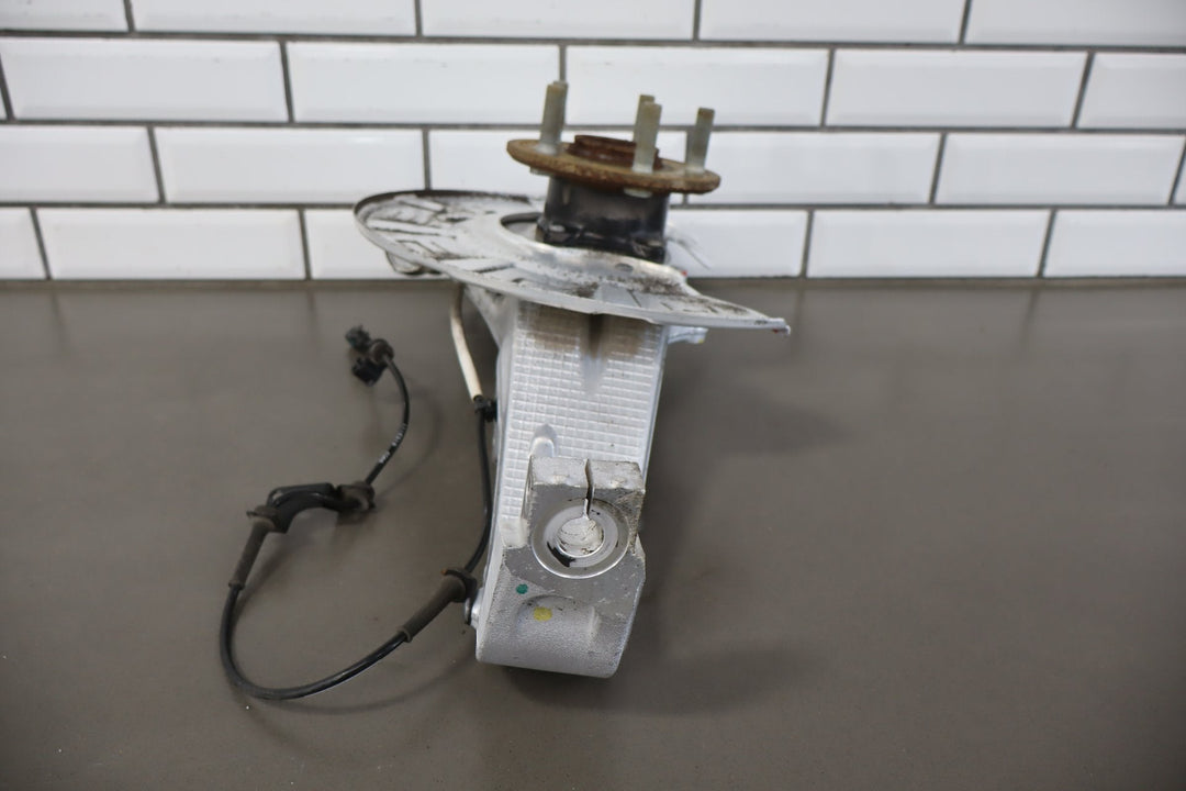 12 - 16 Tesla Model S RWD Passenger Right Front Spindle Knuckle OEM