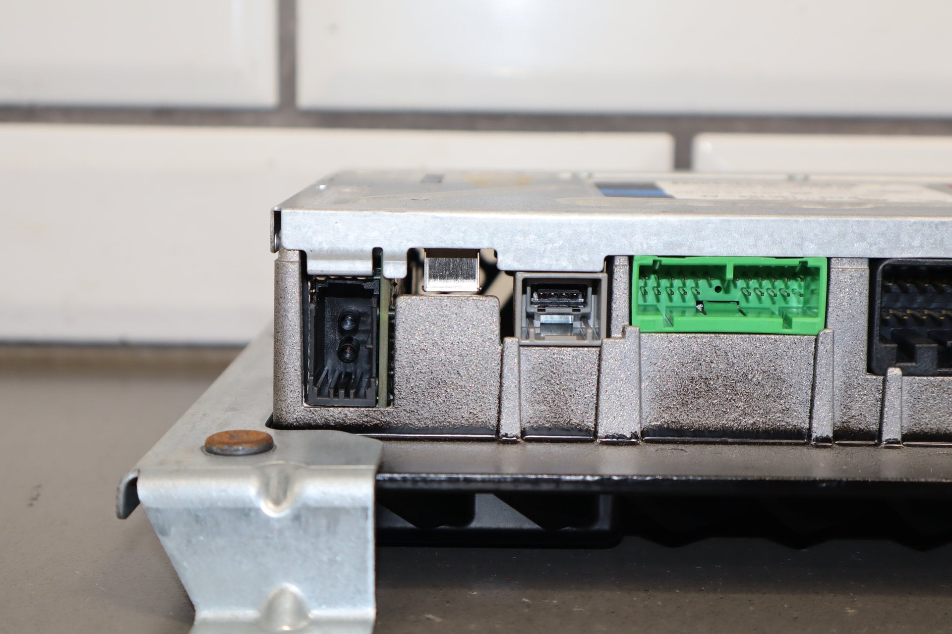 12-19 Jaguar XJ XJL XF Evoque X351 Radio Amplifier BJ32-19C164-AF OEM