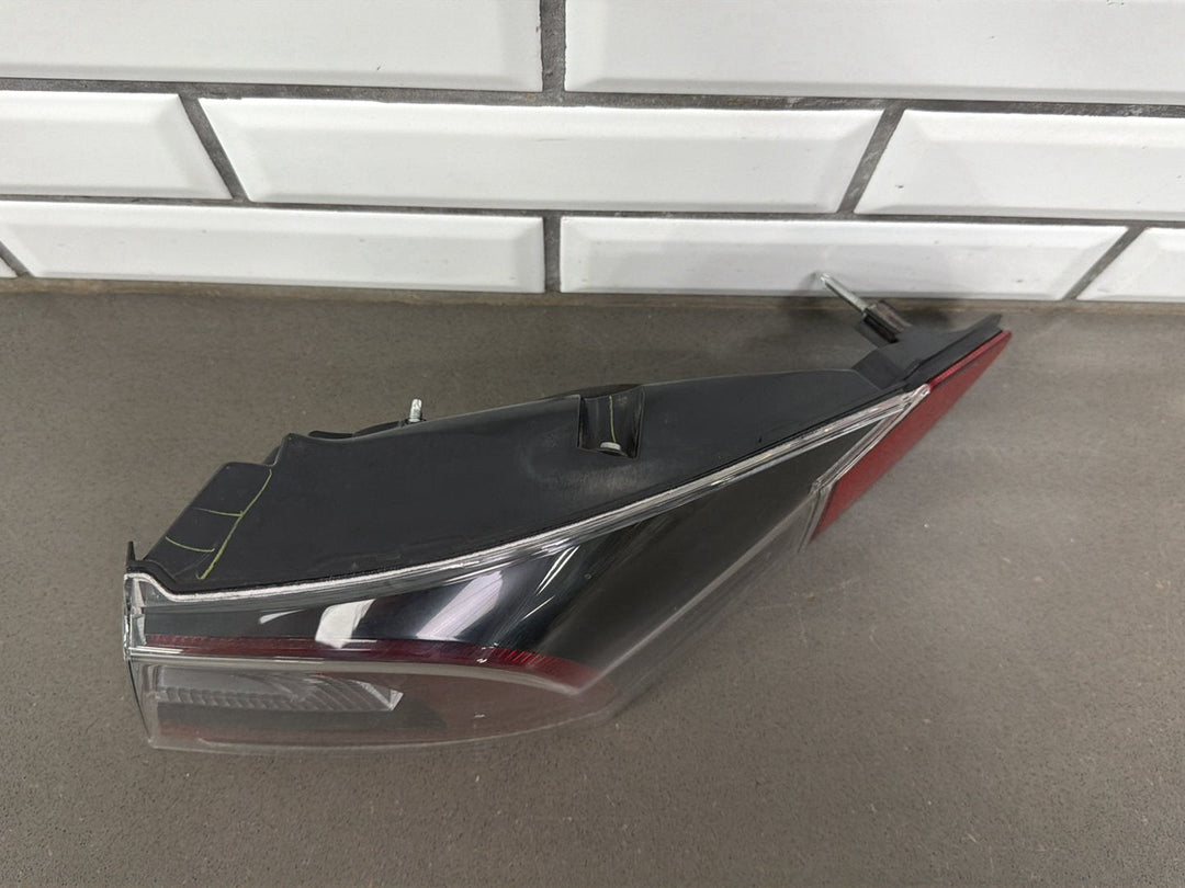 12 - 20 OEM Tesla Model S Rear Right Passenger Outer Tail Light Lamp