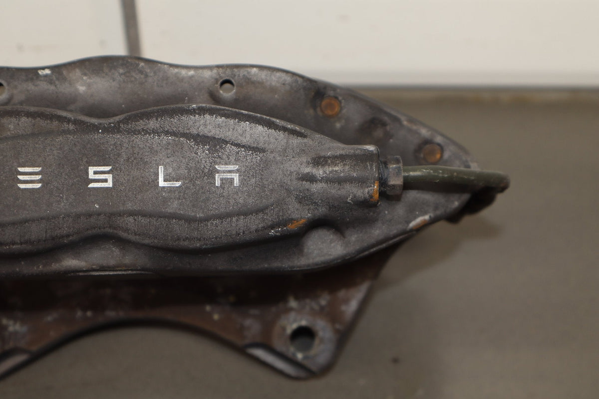 12-20 OEM Tesla Model S X Rear Left Driver Side Brake Caliper Brembo 4 Piston