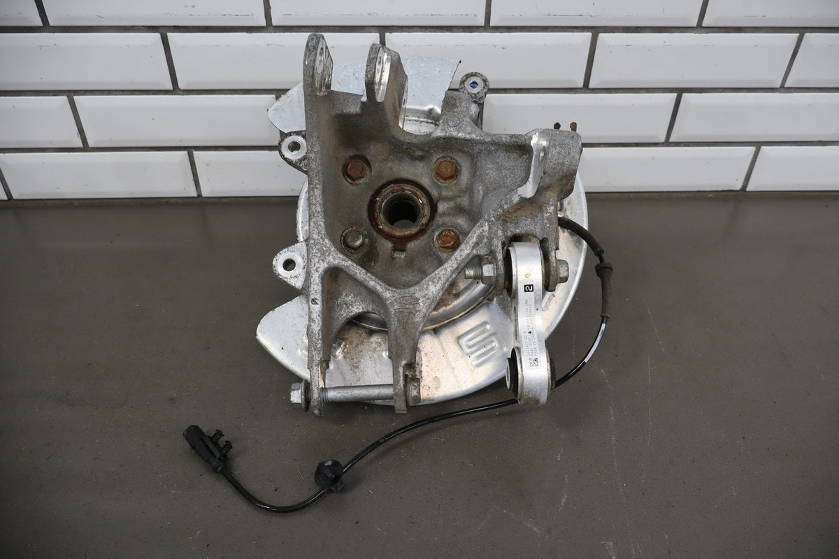 12-20 Telsa Model S Left Rear Suspension Knuckle Control Arms Spindle