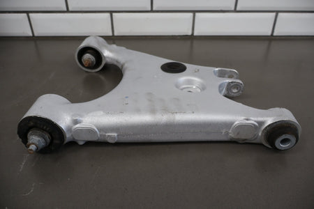 12-20 Telsa Model S Left Rear Suspension Knuckle Control Arms Spindle
