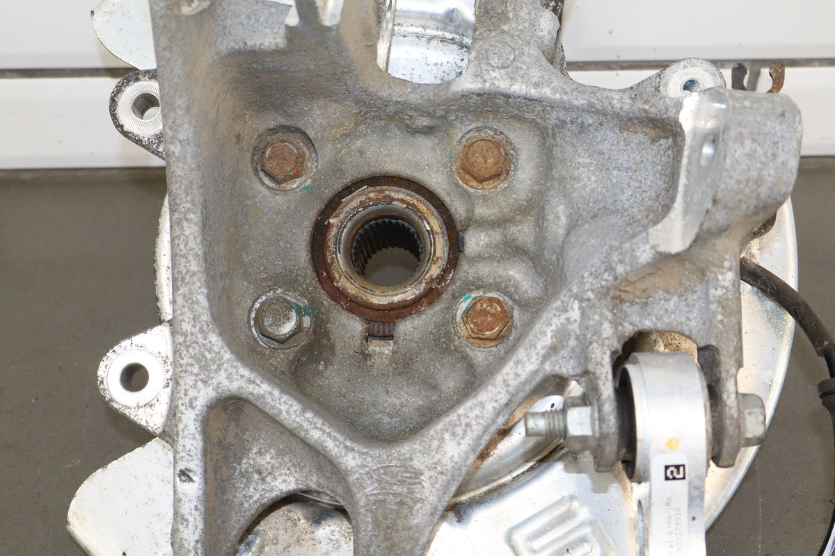 12-20 Telsa Model S Left Rear Suspension Knuckle Control Arms Spindle