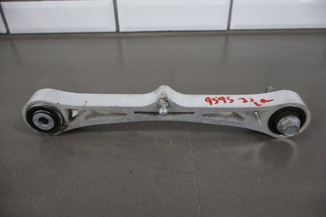 12 - 20 Telsa Model S Left Rear Suspension Knuckle Control Arms Spindle