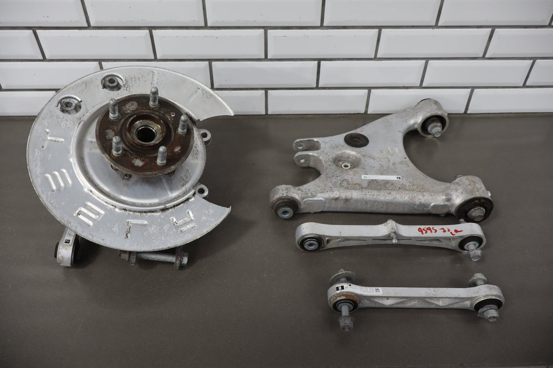 12 - 20 Telsa Model S Left Rear Suspension Knuckle Control Arms Spindle