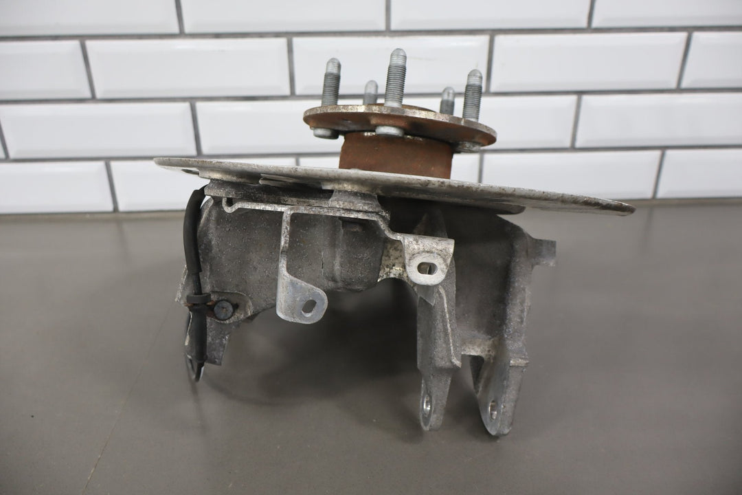 12 - 20 Telsa Model S Right Rear Suspension Knuckle Control Arms Spindle