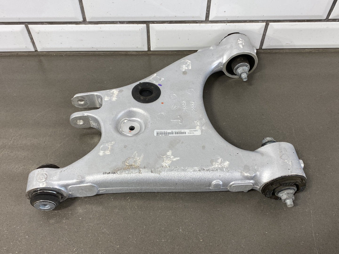 12 - 20 Telsa Model S Right Rear Suspension Knuckle Control Arms Spindle