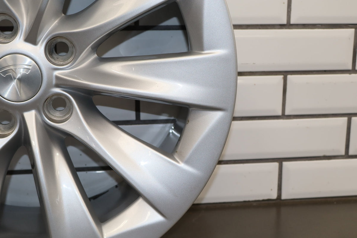 12-20 Tesla Model S 19x8 Slipstream OEM Alloy Wheel/Rim