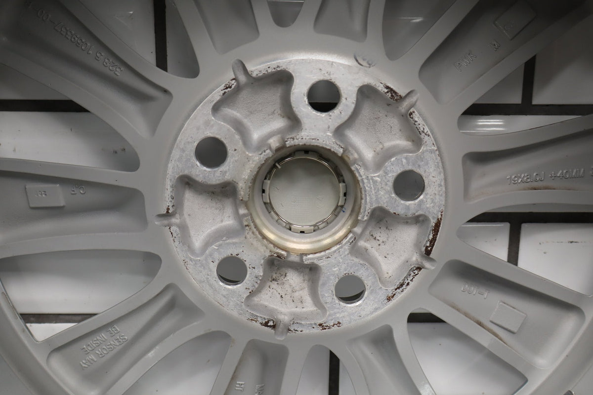 12-20 Tesla Model S 19x8 Slipstream OEM Alloy Wheel/Rim