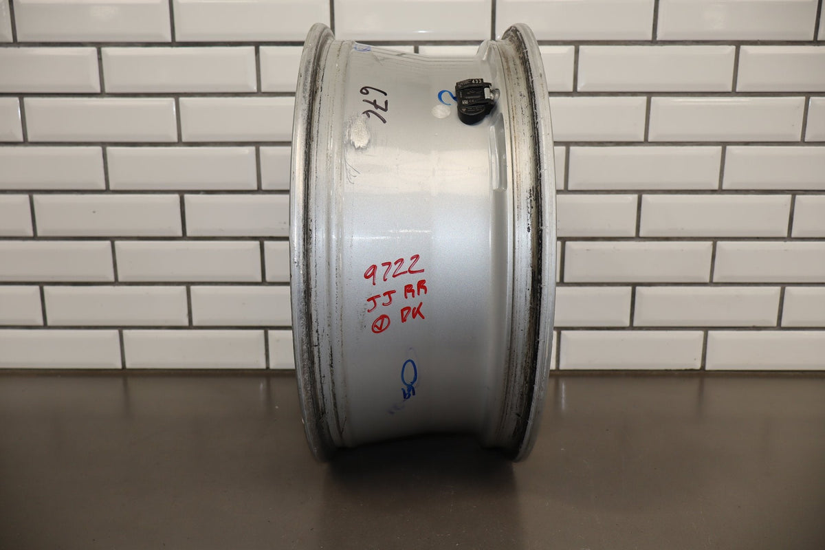 12-20 Tesla Model S Alloy Wheel OEM 19x8 Spun True