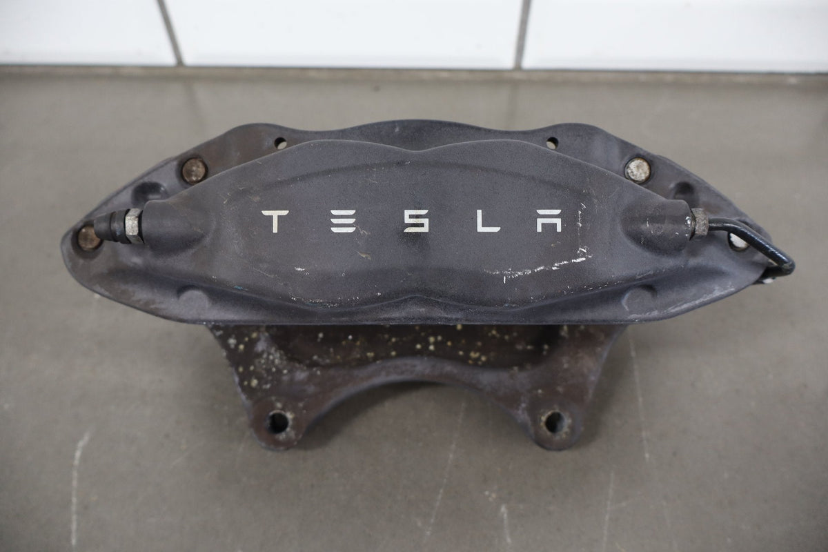 12-20 Tesla Model S Front Brembo Brake Caliper Set Left/Right OEM 4 Piston