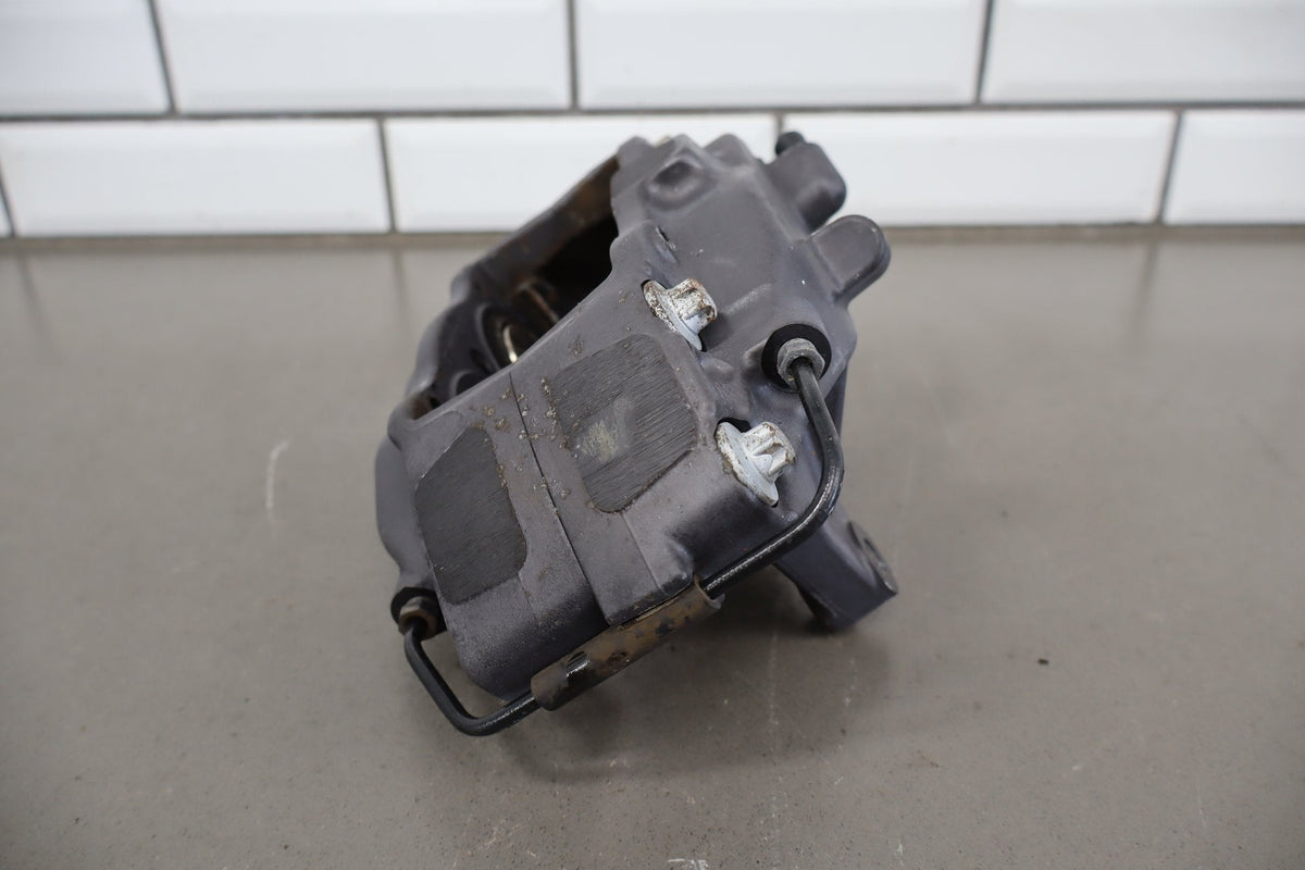 12-20 Tesla Model S Front Brembo Brake Caliper Set Left/Right OEM 4 Piston