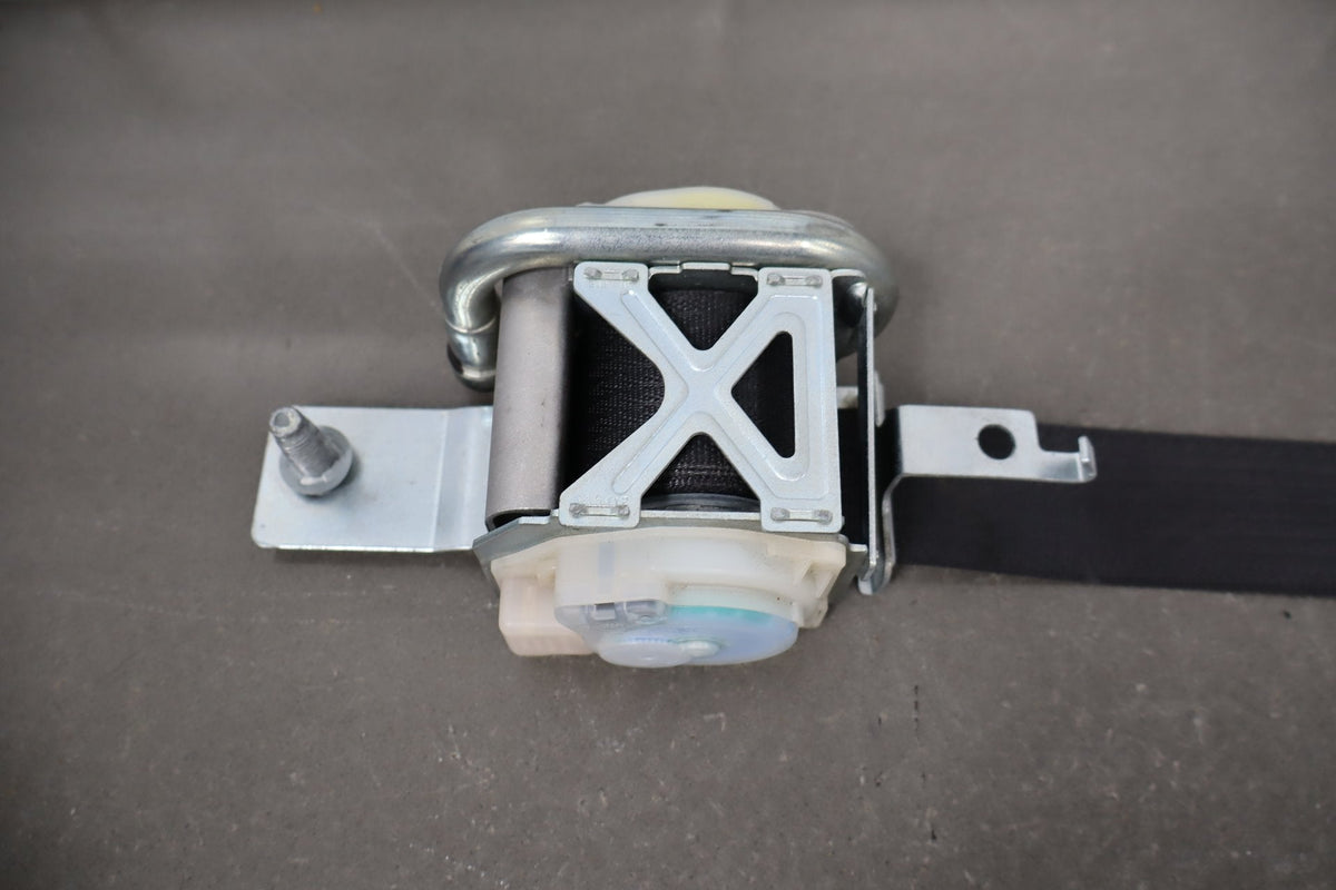 12-20 Tesla Model S Passenger Right Front Seat Belt Retractor