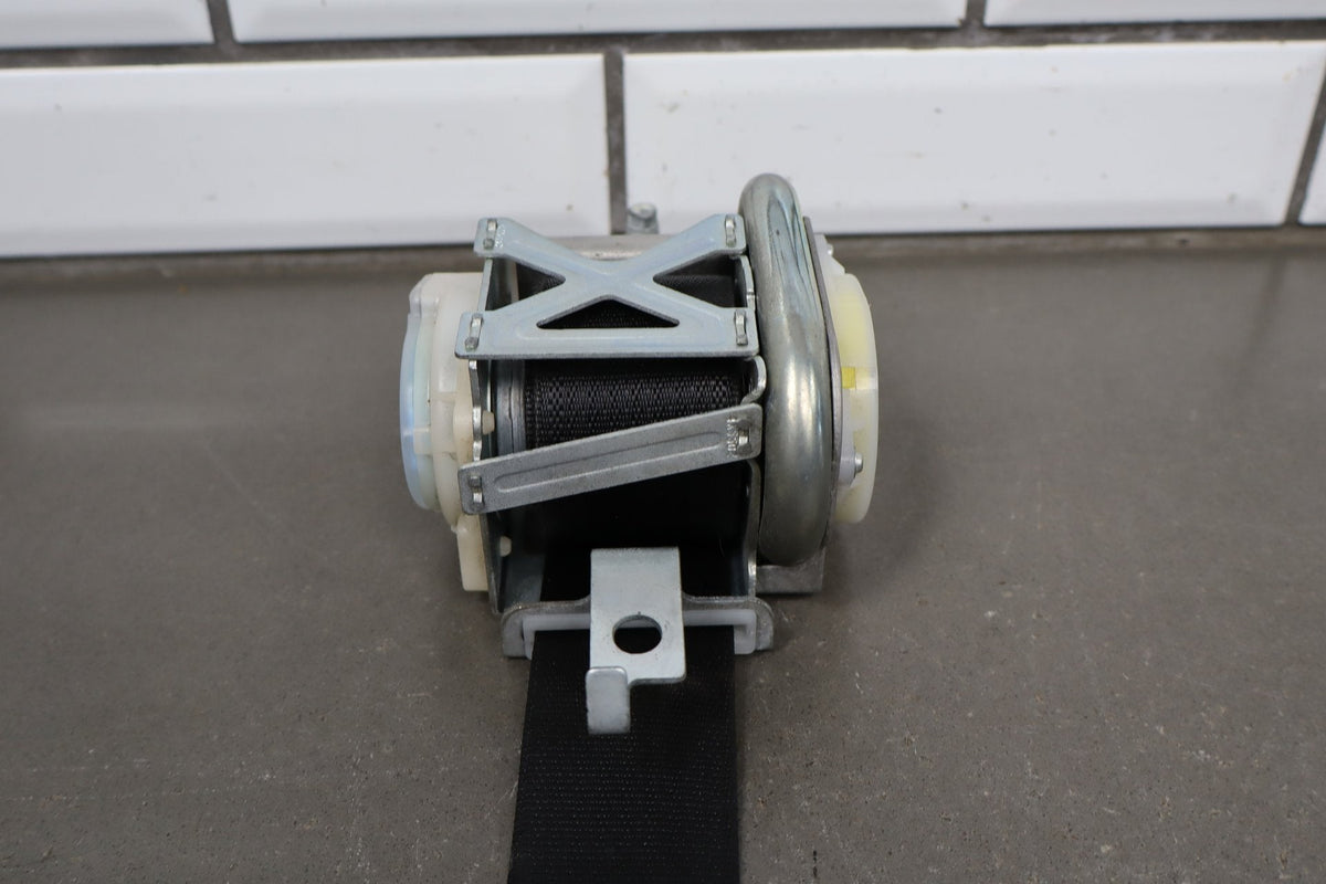 12-20 Tesla Model S Passenger Right Front Seat Belt Retractor