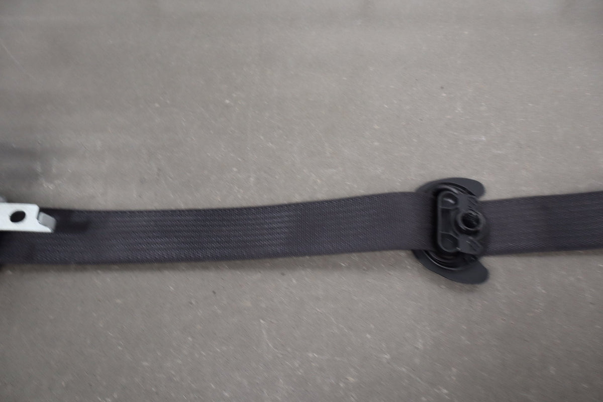 12-20 Tesla Model S Passenger Right Front Seat Belt Retractor