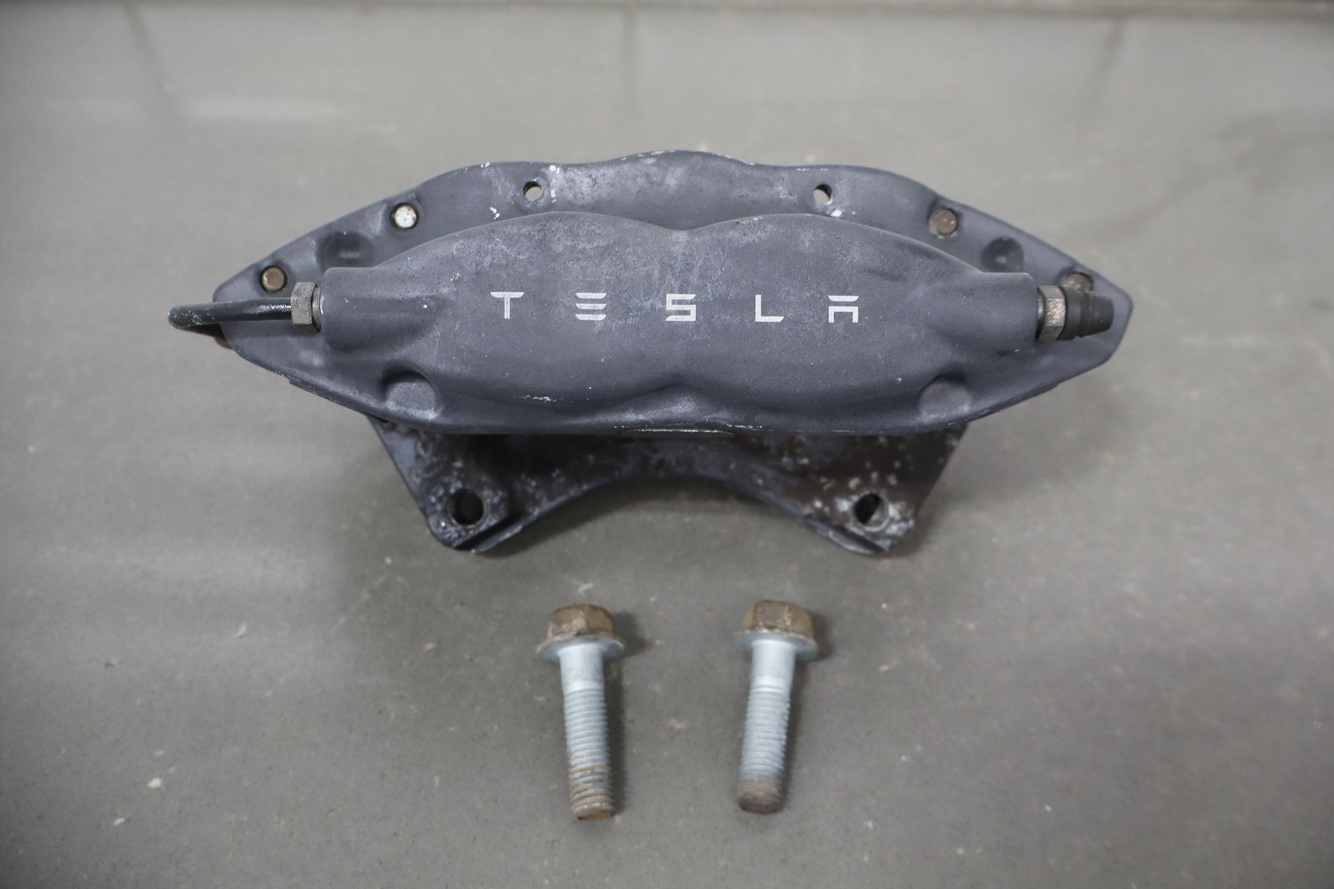 12-20 Tesla Model S/X Brembo Right Rear Brake Caliper Assembly OEM
