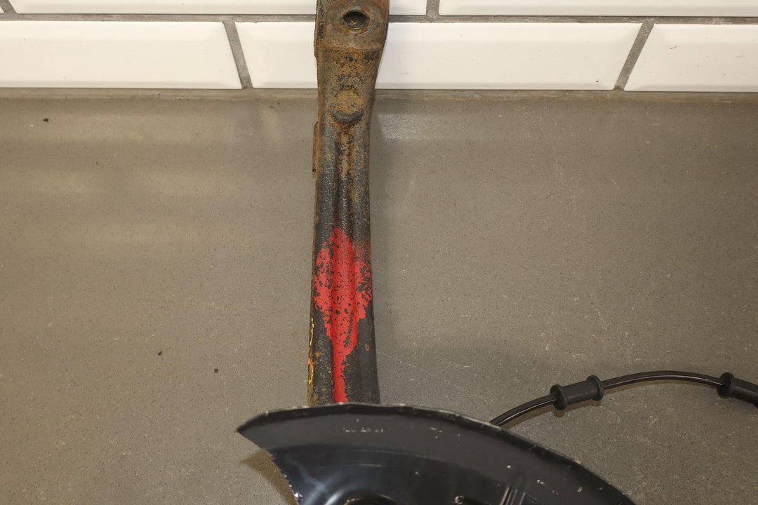 12 - 23 Dodge Challenger R/T Passenger Right RH Front Spindle Knuckle OEM