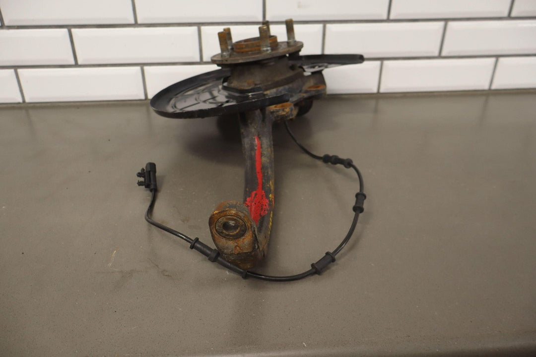 12 - 23 Dodge Challenger R/T Passenger Right RH Front Spindle Knuckle OEM