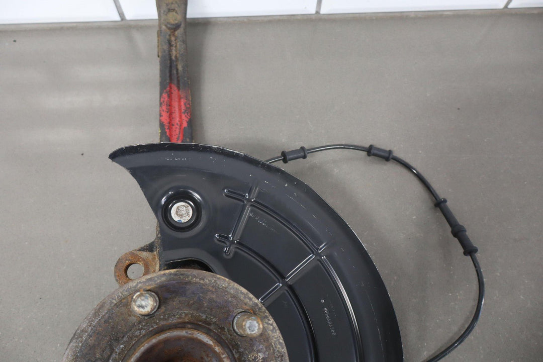 12 - 23 Dodge Challenger R/T Passenger Right RH Front Spindle Knuckle OEM