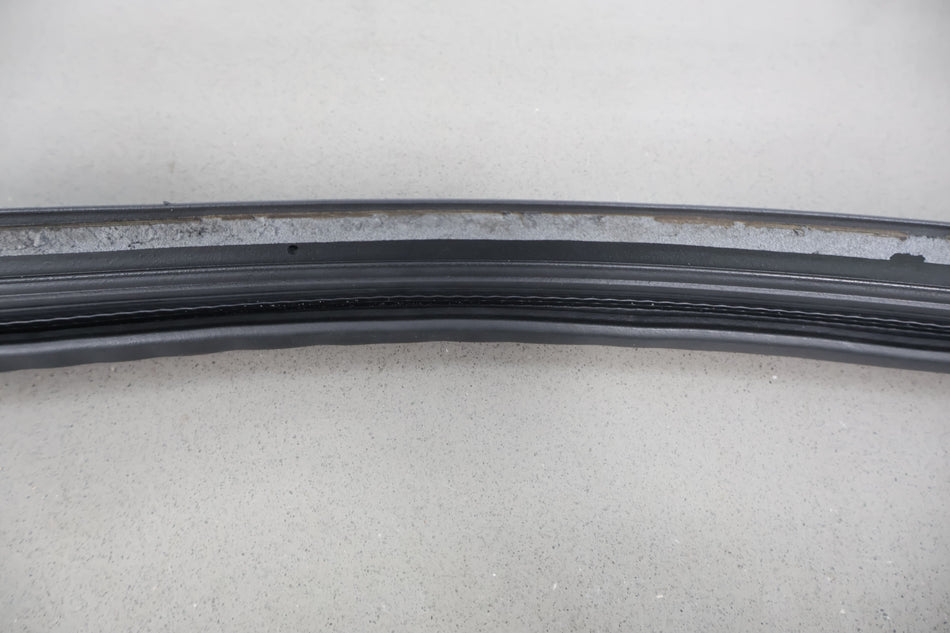 07-18 Jeep Wrangler JK JKU OEM Front Windshield Weatherstripping Seal