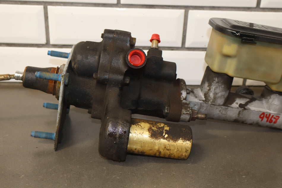 1994 Chevrolet Suburban GMT400- Brake Booster