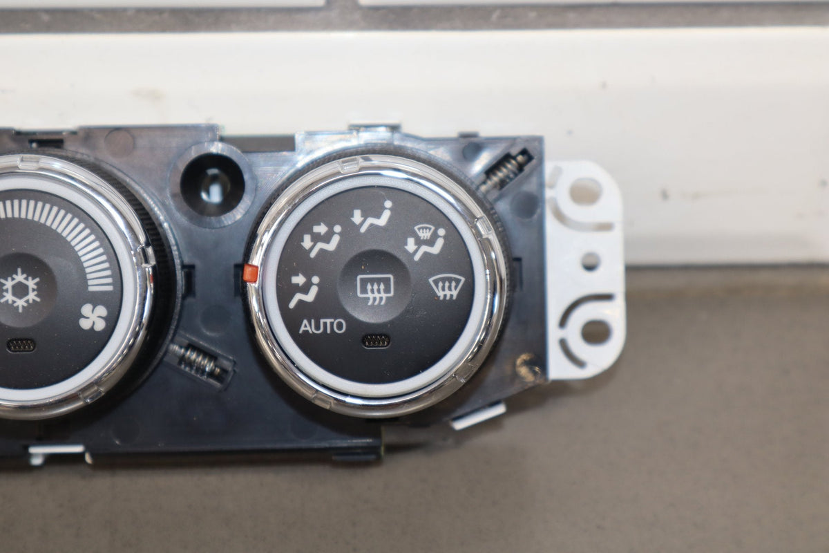 13-17 Mitsubishi Lancer Evo X Climate Control 7820A812