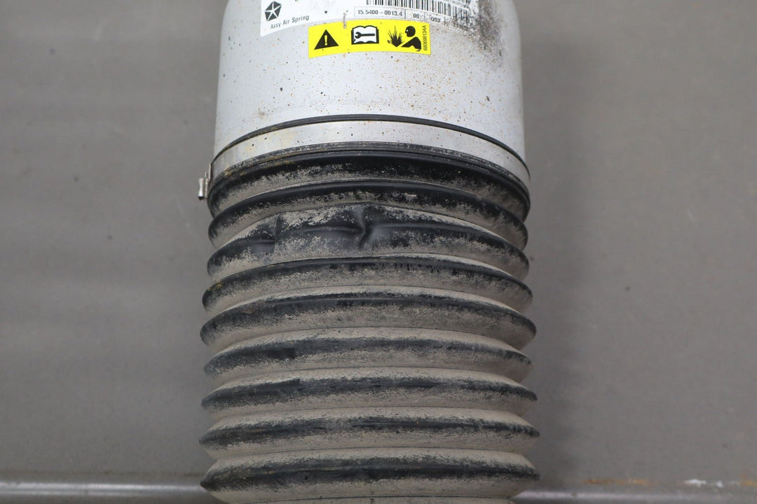 13 - 18 Ram 1500 Driver Left Front Air Suspension Strut 91k 05168447AB