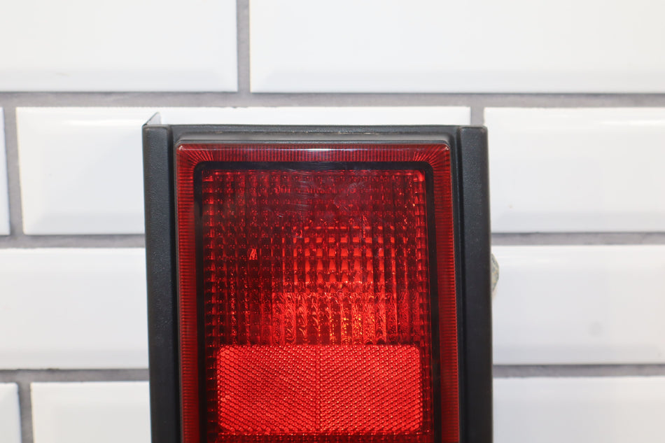 2009 Hummer H2- Right Tail Light