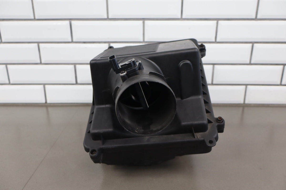 14-16 Cadillac Escalade Air Cleaner Box 23192713