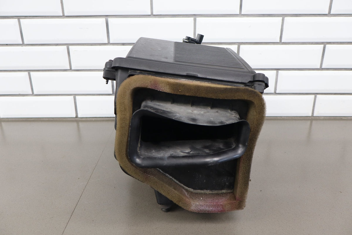 14-16 Cadillac Escalade Air Cleaner Box 23192713