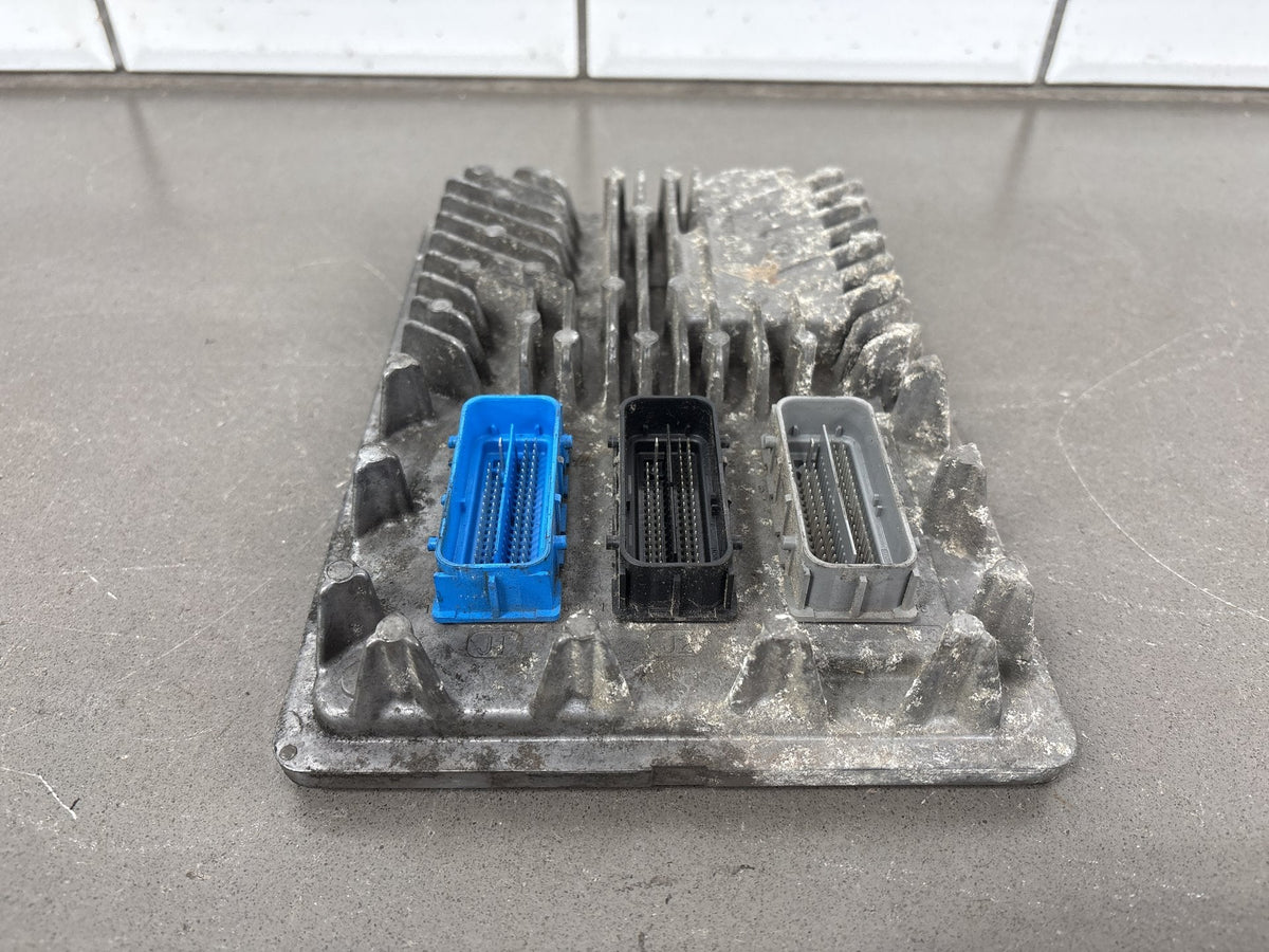 14-16 Cadillac Escalade Engine Computer 12676230