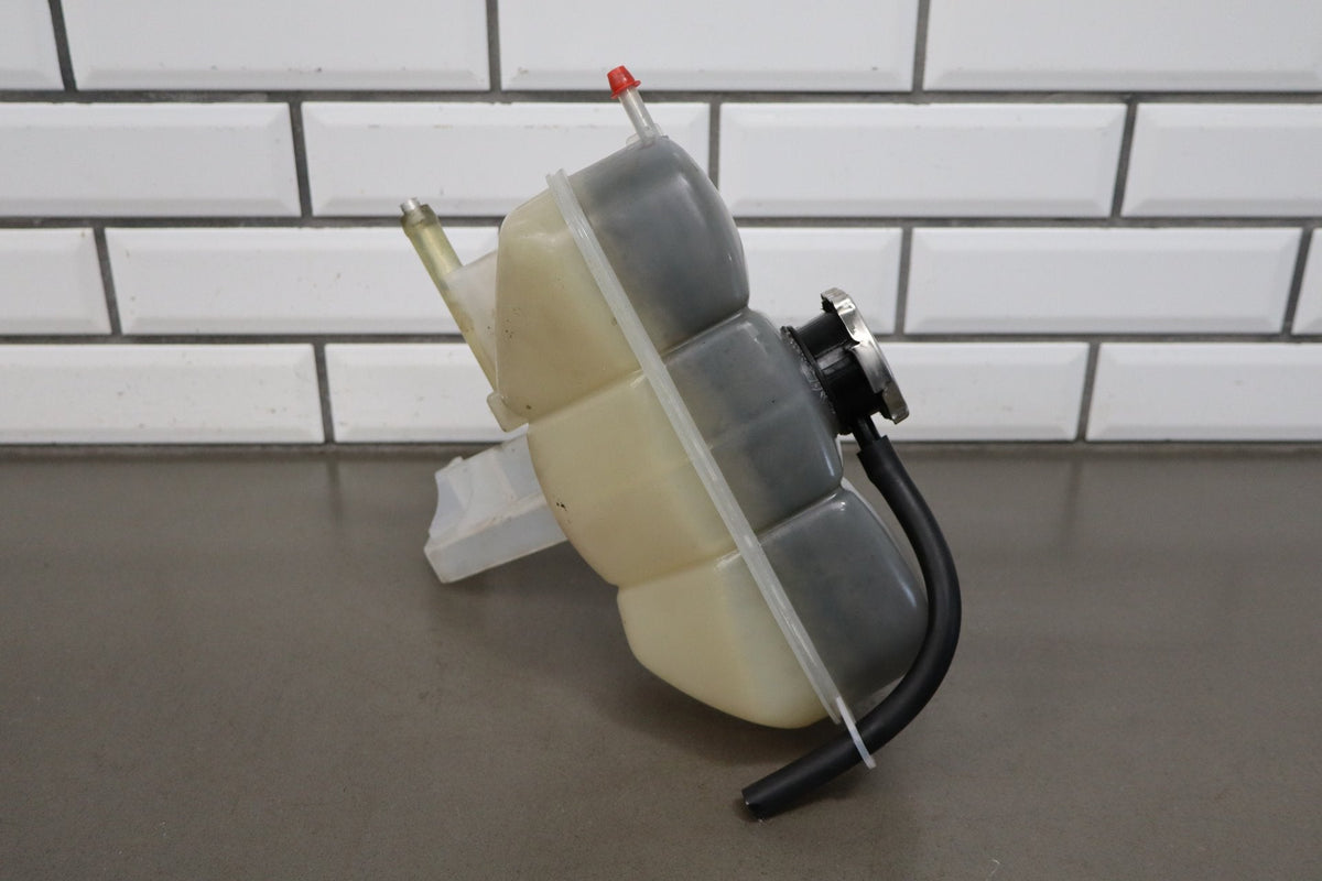 14-16 Jeep Grand Cherokee 3.0 EcoDiesel Coolant Degas Bottle