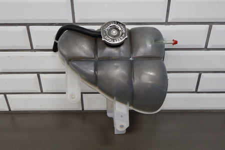 14-16 Jeep Grand Cherokee 3.0 EcoDiesel Coolant Degas Bottle