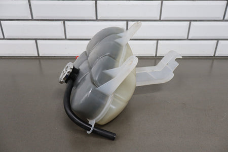 14-16 Jeep Grand Cherokee 3.0 EcoDiesel Coolant Degas Bottle