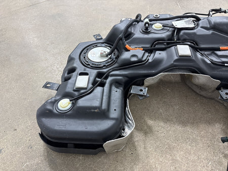14-16 Jeep Grand Cherokee 3.0 EcoDiesel Fuel Tank w Pump