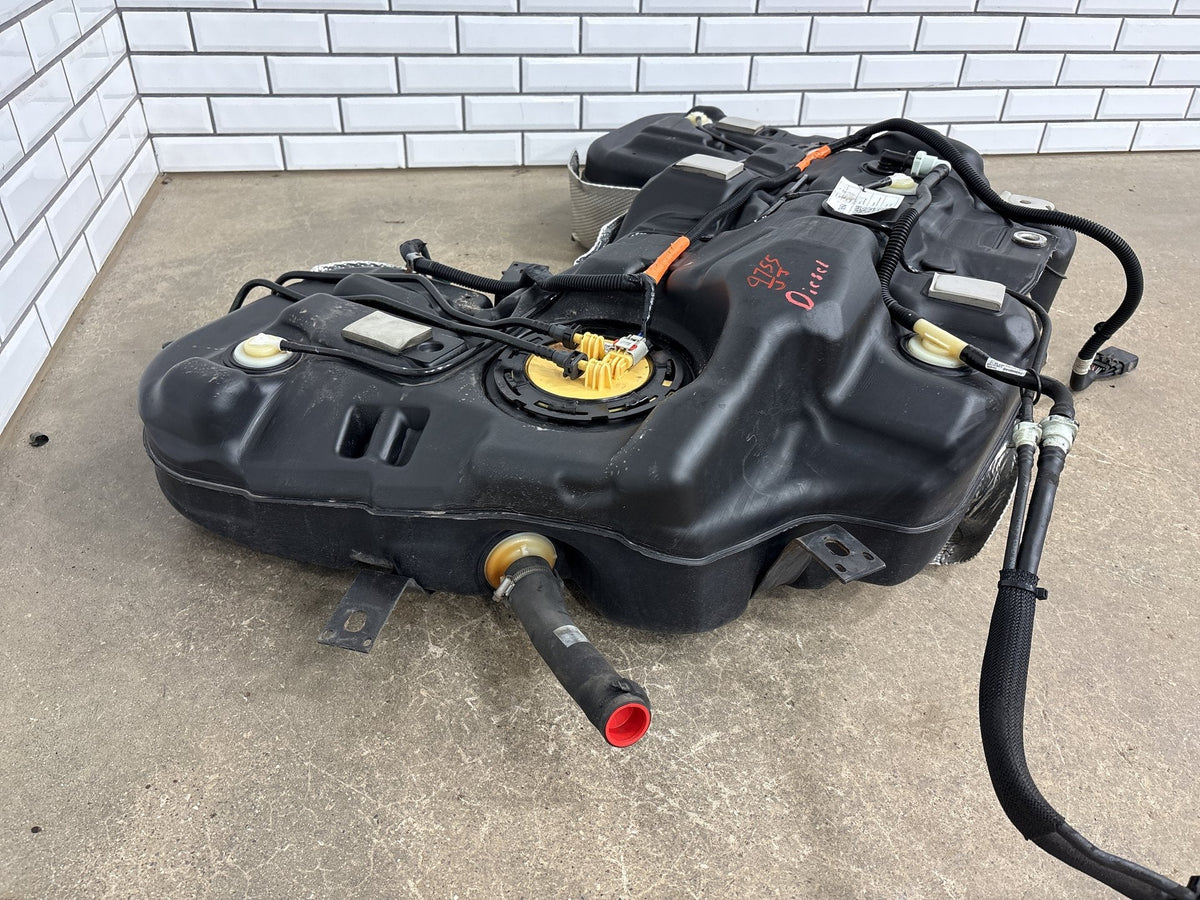 14-16 Jeep Grand Cherokee 3.0 EcoDiesel Fuel Tank w Pump