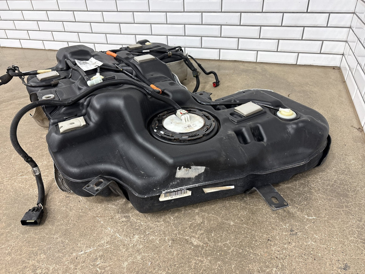 14-16 Jeep Grand Cherokee 3.0 EcoDiesel Fuel Tank w Pump