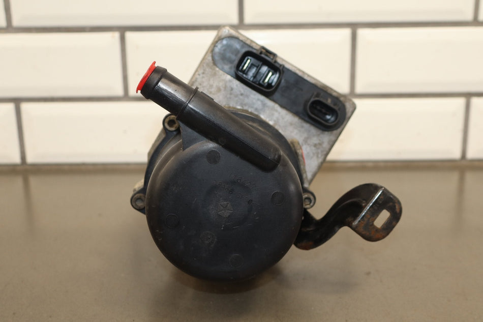 14-16 Jeep Grand Cherokee 3.0 EcoDiesel Power Steering Pump
