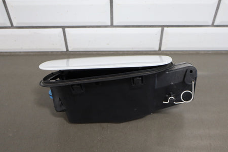 14-16 Jeep Grand Cherokee Fuel Filler Door (Bright White PW7)