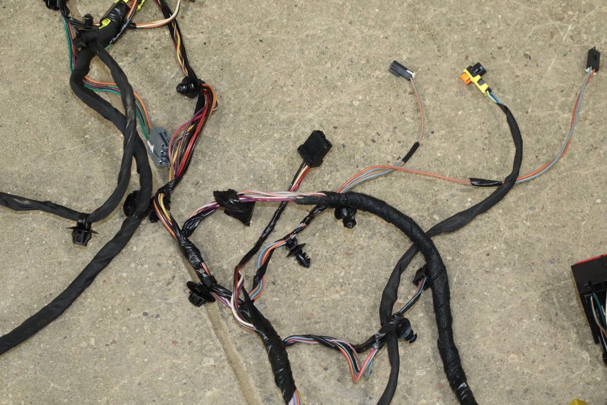 14-16 Jeep Grand Cherokee Limited Diesel Dash Wiring Harness